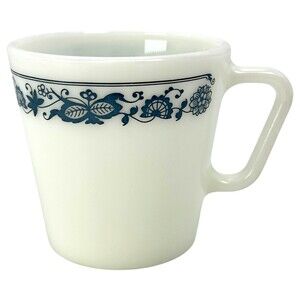 Pyrex Coffee Mug Cup Corning NY USA MCM VTG Limited Pattern Old Town Blue Onion